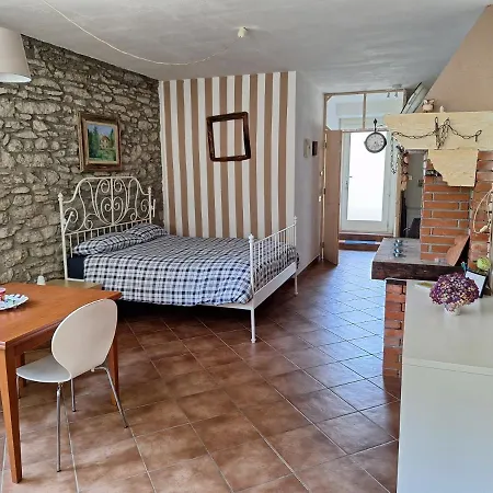 La Taverna Dei Gufi Bed and breakfast *